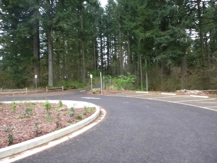 Parking lot and start of the access road